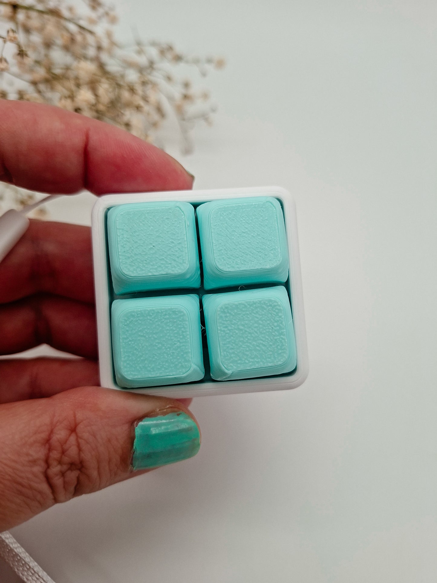 Mint Lagoon Clicker