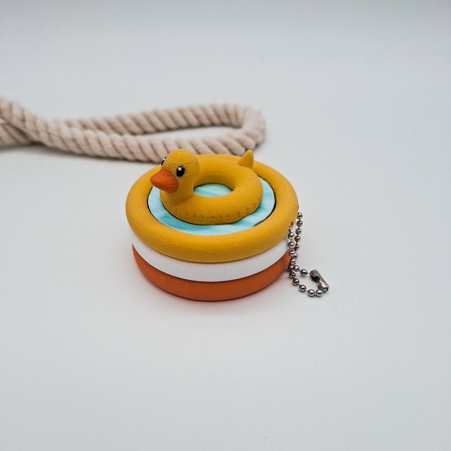 3D-gedruckter Planschbecken Fidget Klicker mit liebevollem Design.