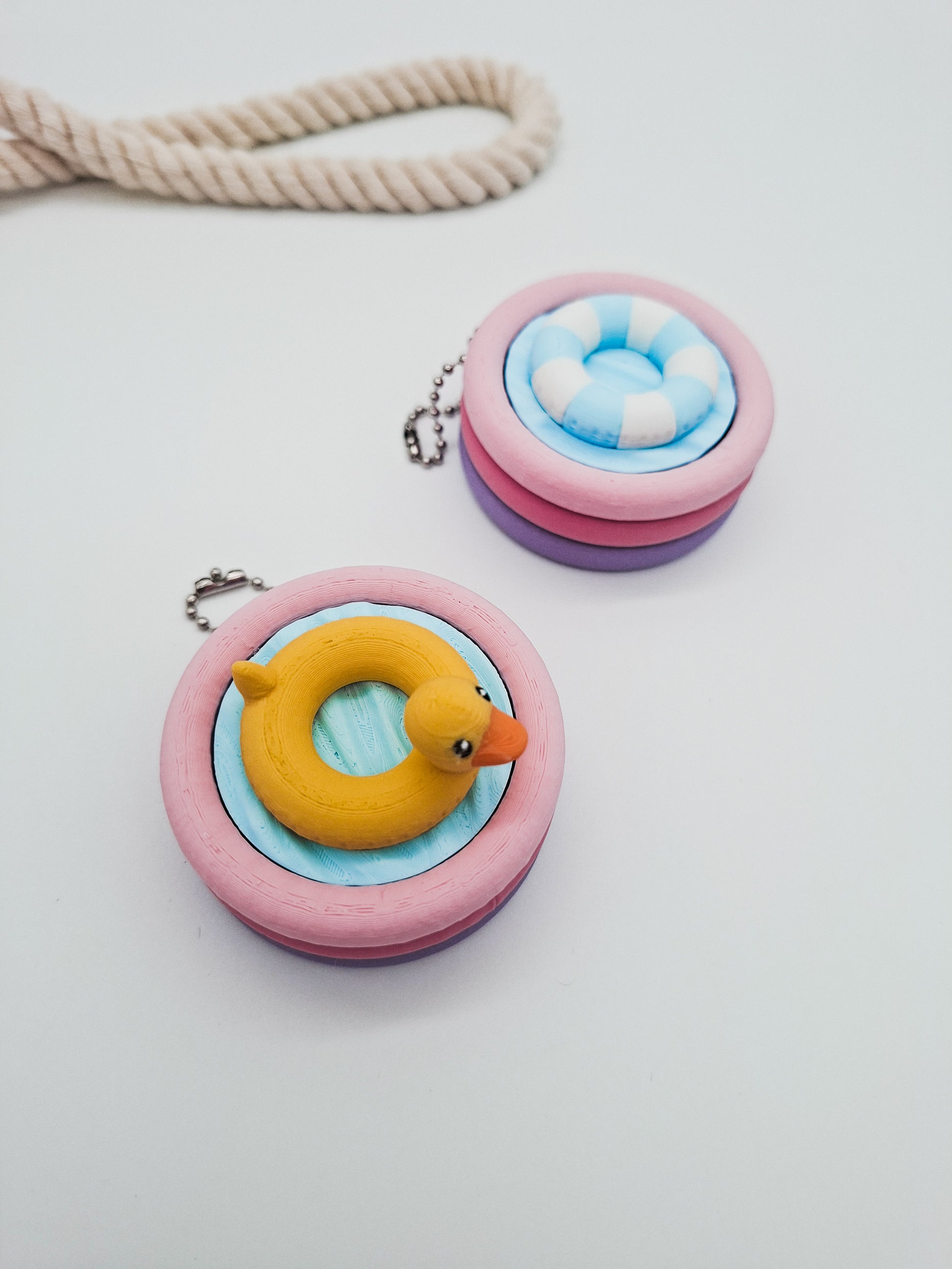 3D-gedruckter Planschbecken Fidget Klicker mit liebevollem Design.