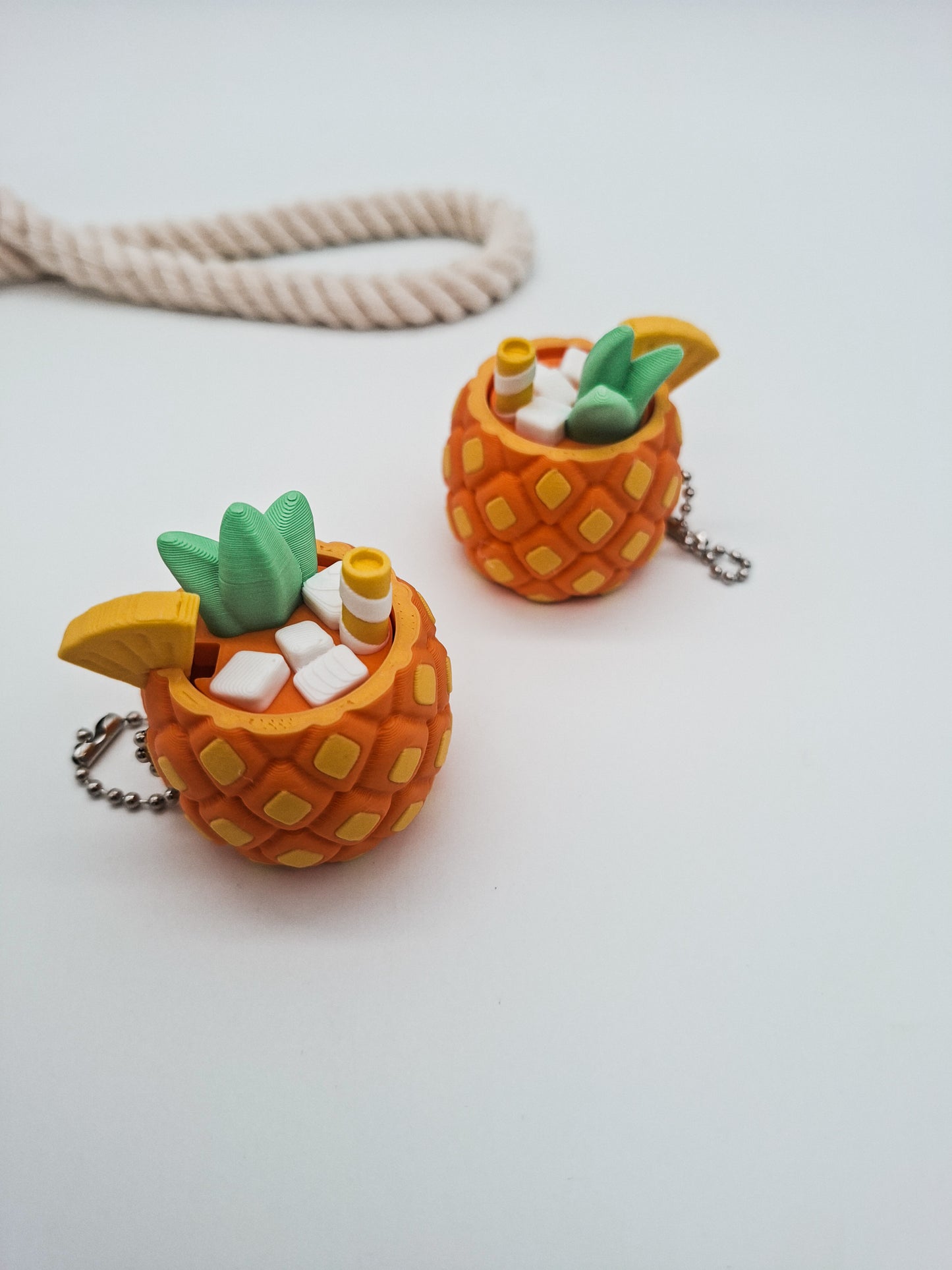 Ananas Cocktail Klicker Schlüsselanhänger – 3D-gedruckter Fidget Clicker