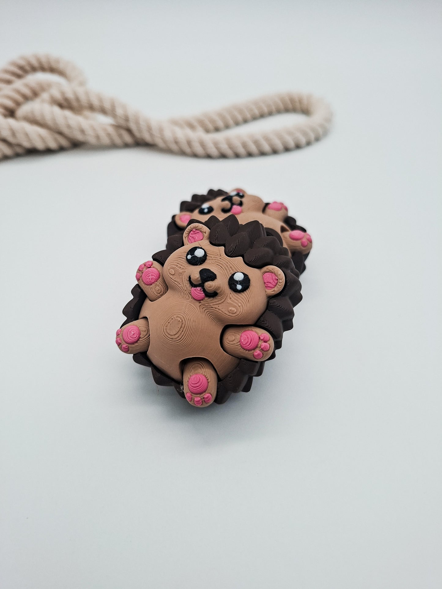 3D-gedruckter Igel Fidget Klicker mit liebevollem Design.
