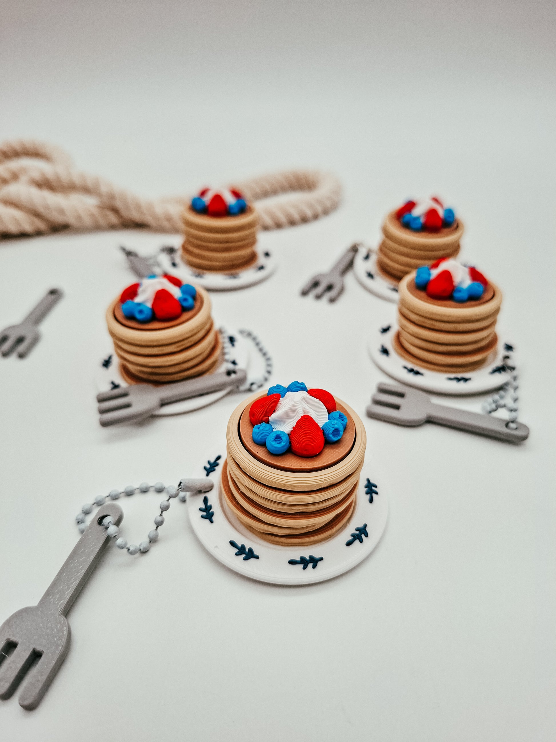 3D-gedruckter Pancake Fidget Klicker mit liebevollem Design.