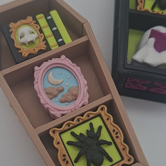 3D-gedruckter Sarg Fidget Klicker mit liebevollem Design.